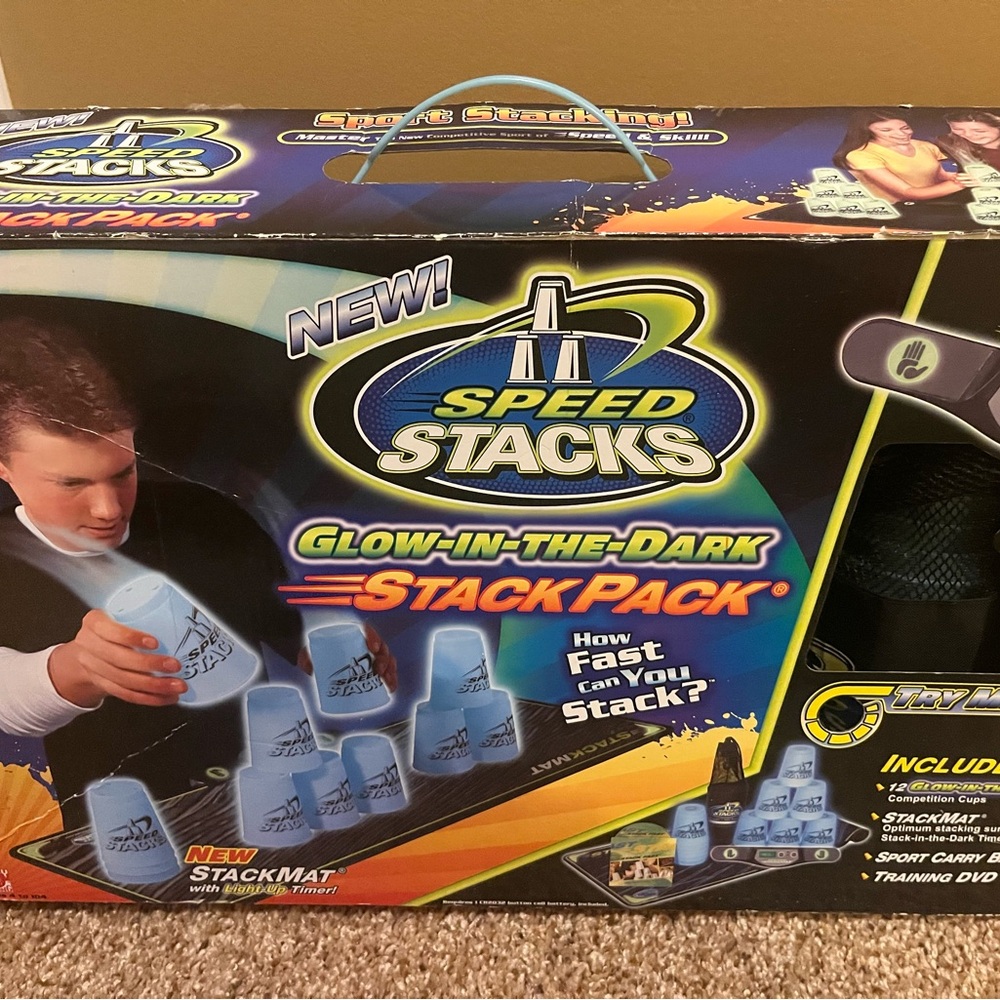 Vintage Speed Stacks Glow‑in‑the‑Dark Light Blue Cup Set 2007 Stacking Pack